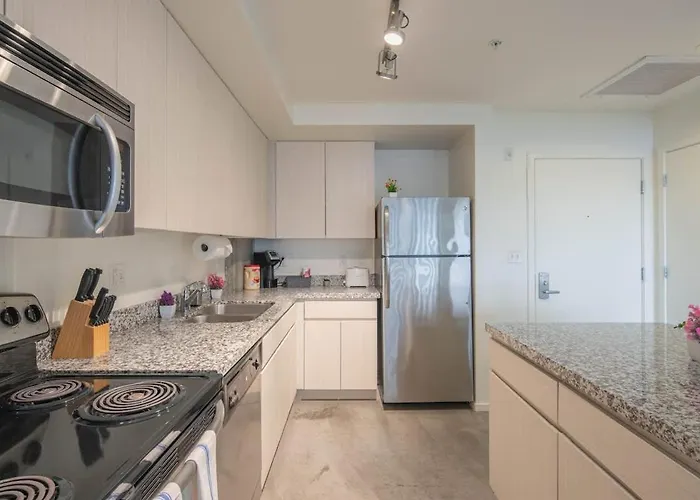 Lovely 1bd - Downtown - Gym, Pool, Parking Phoenix