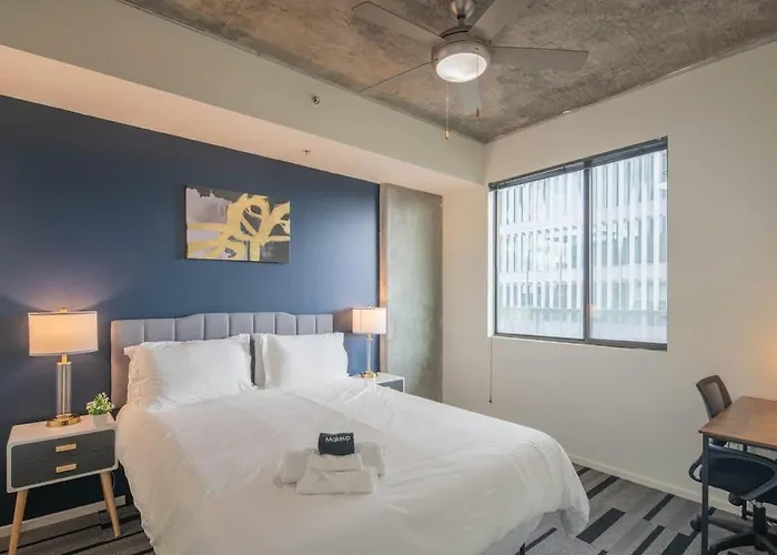 Lovely 1bd - Downtown - Gym, Pool, Parking Phoenix