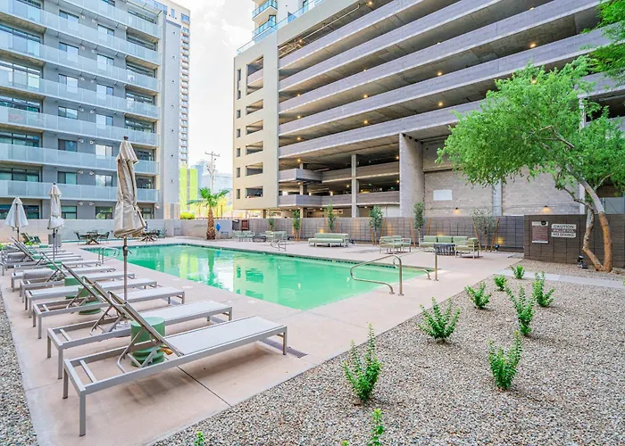 Lovely 1bd - Downtown - Gym, Pool, Parking Apartment Phoenix