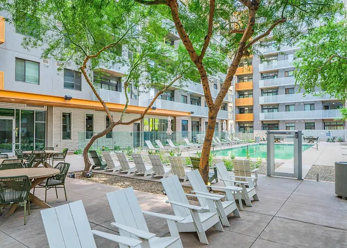 Lovely 1bd - Downtown - Gym, Pool, Parking * Phoenix