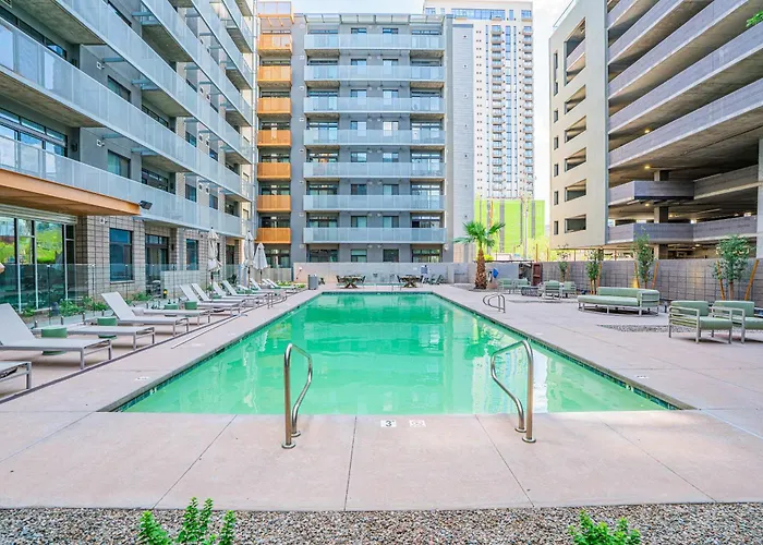 Lovely 1bd - Downtown - Gym, Pool, Parking Apartment Phoenix