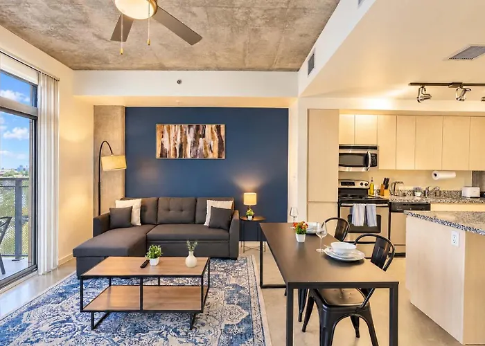 Lovely 1bd - Downtown - Gym, Pool, Parking Phoenix