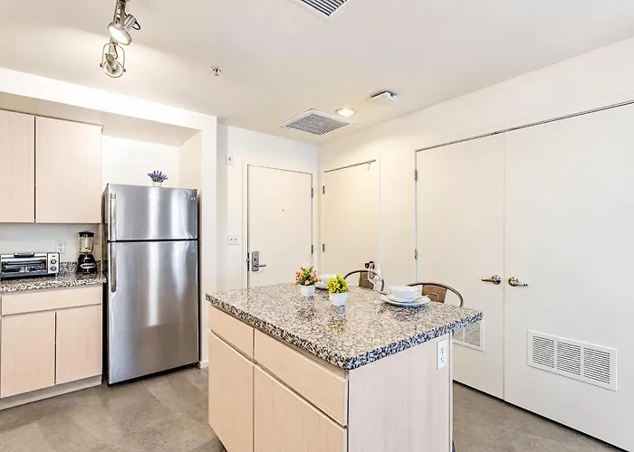 Lovely 1bd - Downtown - Gym, Pool, Parking Apartamento Phoenix